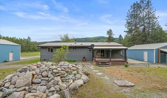433 Shamar Dr, Blanchard, ID 83804