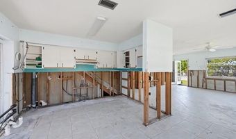 527 BAYVIEW Pl, Anna Maria, FL 34216