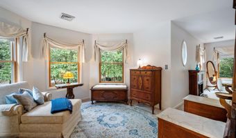 14 Teaberry Ln, Bass River, NJ 08087