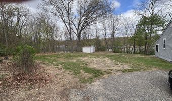 6 Pleasant St, Blackstone, MA 01504