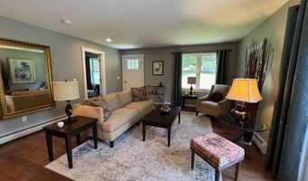 56 Cemetery Rd, Arlington, VT 05250