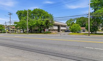 1735 Central Ave, Albany, NY 12205