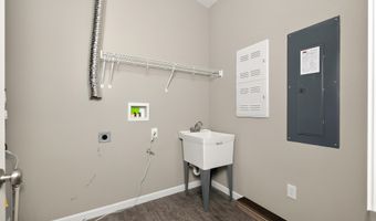 7523 Devonshire Dr, Alexandria, KY 41001