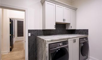 2975 Woodvale Ct, Alpharetta, GA 30022