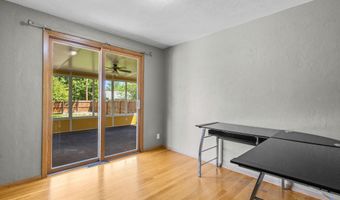 2700 N LILLIAN Ct, Appleton, WI 54911