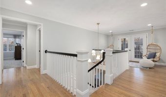 5 Morgan Ct, Lincoln, RI 02865