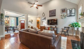 4 Maple Grove Way, Athens, OH 45701