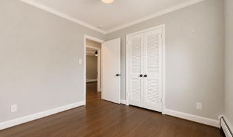 2512 N KENILWORTH St, Arlington, VA 22207