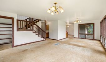 5201 PUUWAI Rd, Kalaheo, HI 96741