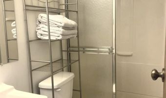 529-16 B KING St, Basye, VA 22810