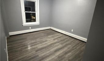 626 Oak St, Allentown, PA 18102