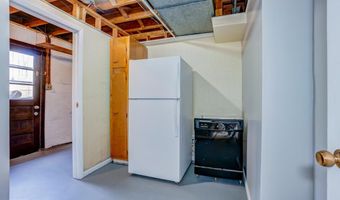 6417 EARLHAM Dr, Bethesda, MD 20817