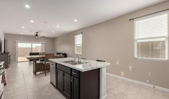 10347 S Saguaro Dr, Apache Junction, AZ 85120