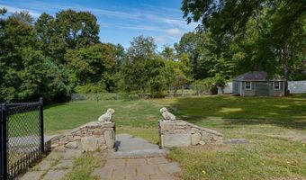 68 Old Harvard Rd, Bolton, MA 01740
