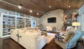 1311 Harmon Rd, Batesville, MS 38606
