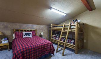 29 WHITE POINT Rd, Cora, WY 82925