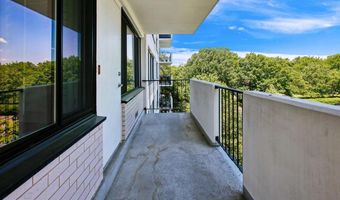 4501 ARLINGTON Blvd 502, Arlington, VA 22203