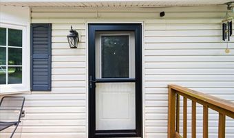 648 S Old Stage Rd, Albrightsville, PA 18210