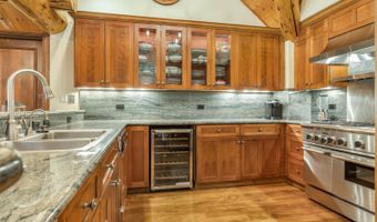 62 Highlands Ln R-406, Beaver Creek, CO 81620