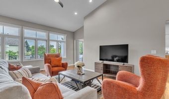 5049 Birdie Ln, Ann Arbor, MI 48103