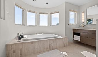 1060 5th St, Boulder, CO 80302