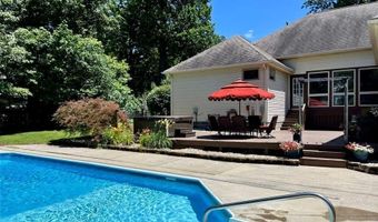 165 The Woods, Bedford, IN 47421