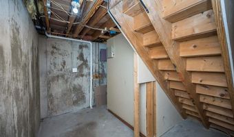 3823 N Barrington Ct, Arnold, MO 63010