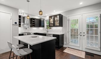 4416 34TH St S A2, Arlington, VA 22206