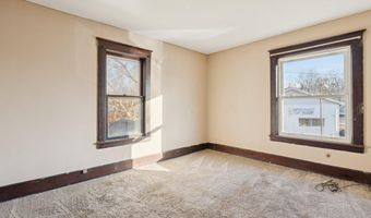 806 N Eaton St, Albion, MI 49224