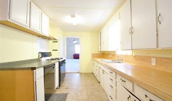 204 N 9th Ave, Teague, TX 75860