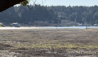 83832 N BANK Ln, Bandon, OR 97411