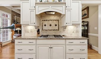 2612 Whistleberry Ct, Apex, NC 27539