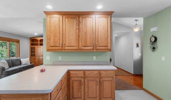 N9432 LOGAN Lane, Appleton, WI 54915