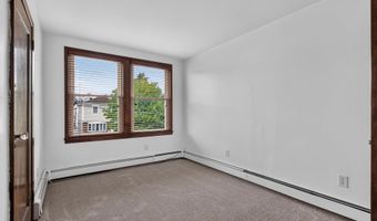 9 LINCOLN Pkwy, Bayonne, NJ 07002
