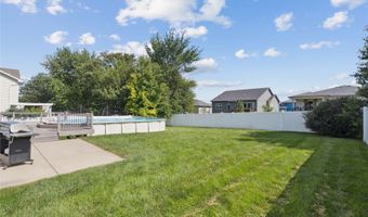 3211 SW 35th St, Ankeny, IA 50023