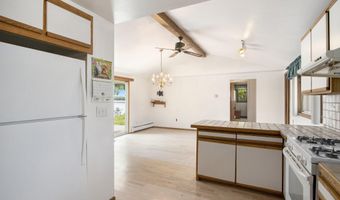 3992 Grandview Ave, Allegan, MI 49010