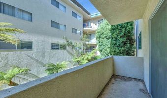 5400 Lindley Ave 117, Encino, CA 91316