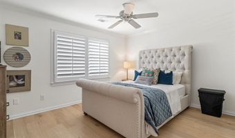 1104 HAZELTINE Ln NW, Kennesaw, GA 30152