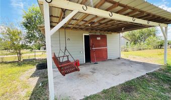 186 County Road 161, Alice, TX 78332
