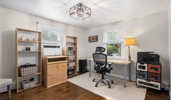 1392 Hope Rd, Cranston, RI 02831