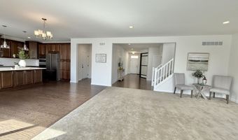 6394 S Trailwoods Dr, Ann Arbor, MI 48103