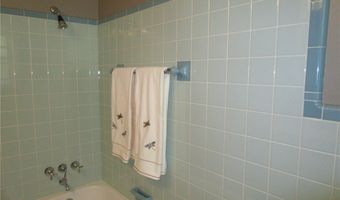 715 Holden Dr, Ashtabula, OH 44004