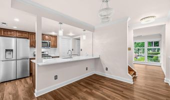 4471 FOREST GLEN Ct, Annandale, VA 22003