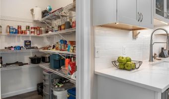 500 Sachem Rd, North Kingstown, RI 02852