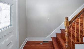 1 Conrad Ct, Newport, RI 02840