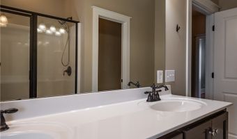 83 Charter Oak Dr, Athens, GA 30607