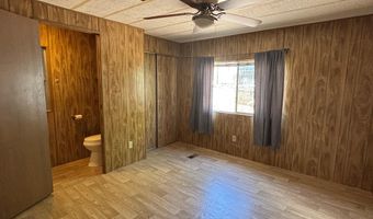 33800 S DAVENPORT Ln, Black Canyon City, AZ 85324