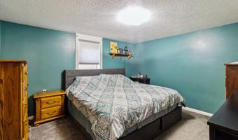 202 S Dakota Ave, Ames, IA 50014