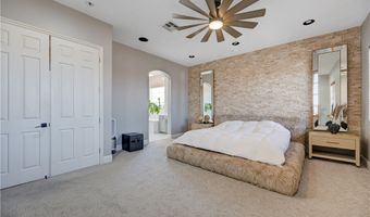 9738 Bear Trap Ct, Las Vegas, NV 89178