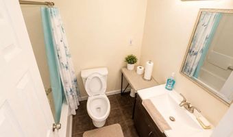 233 Cobblestone Trl, Avondale Estates, GA 30002